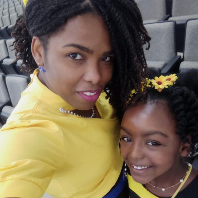 Baby-sitter in Terrebonne: Esther