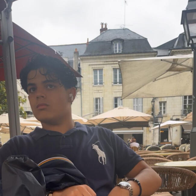 Babysitter in Saint-Pierre-des-Corps: Leandre