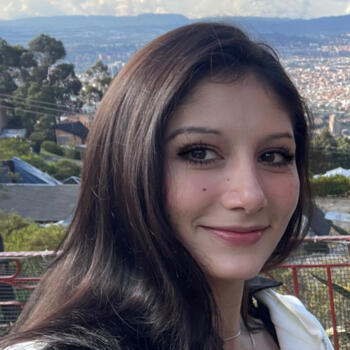 Babysitter in San Pedro: Betty