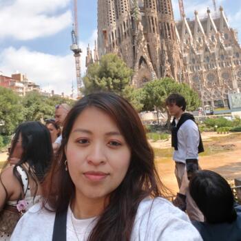 Babysitter in Barcelona: Angela