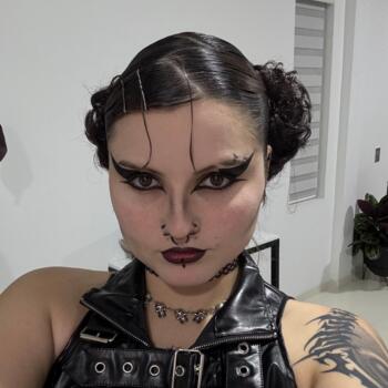 Niñera en Pereira: Valentina