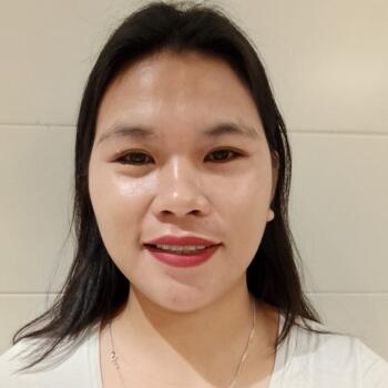 مربية أطفال في أبوظبي: Vangeline