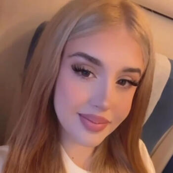 Babysitter in Seville: Paula