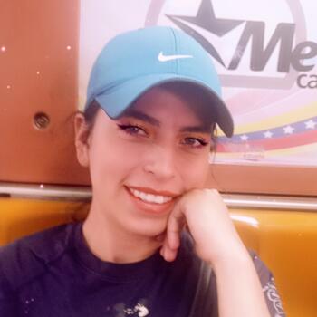 Babysitter in Caracas: Juli
