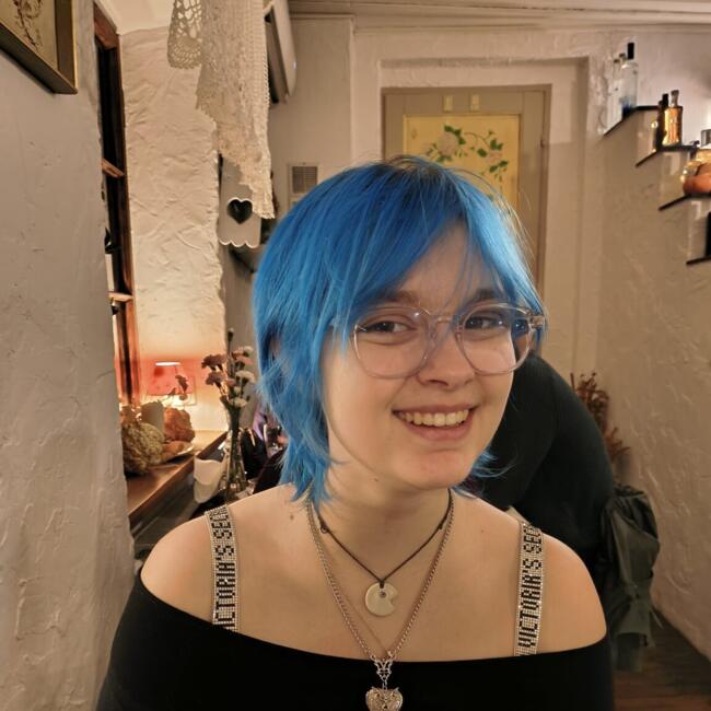 Babysitter in Clichy: Zoé