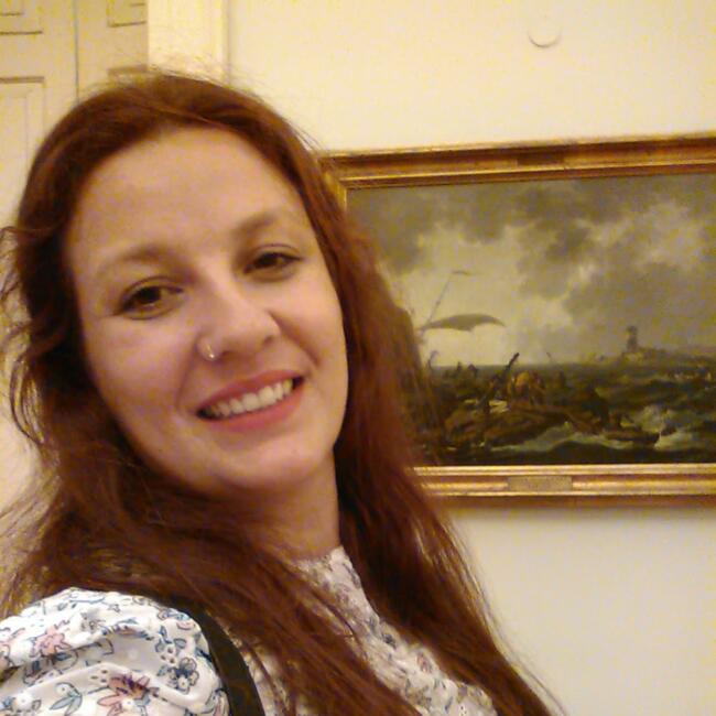 Babysitter in Rio Tinto: Bruna