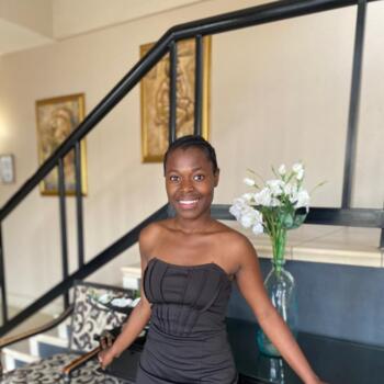 Babysitter in Roodepoort: Kelebogile