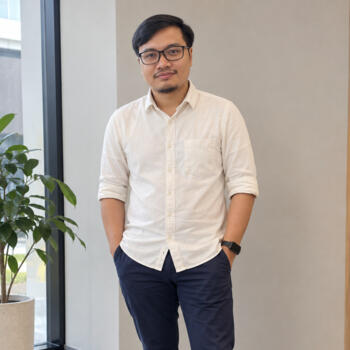 Babysitting job in Surabaya: Ahmad