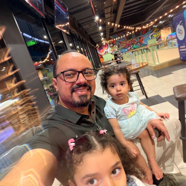 Babysitting job in Riyadh: Ahmed