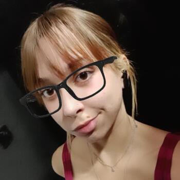 Babysitter in Praia Grande: Vitória