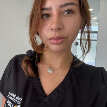 Niñera en Quito: Emi