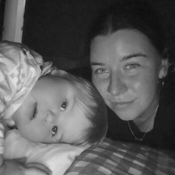 Babysitter in Burnie: Anneika