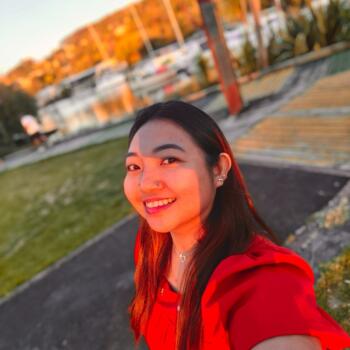 Babysitter in Papakura: Hessiel