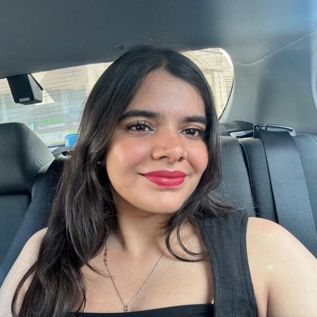 Babysitter in London: Ayani