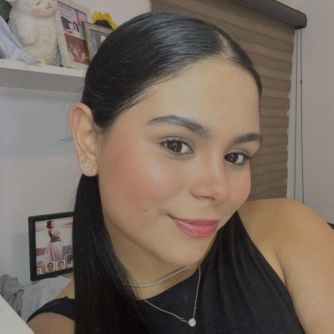 Babysitter in Manzanillo: Fernanda