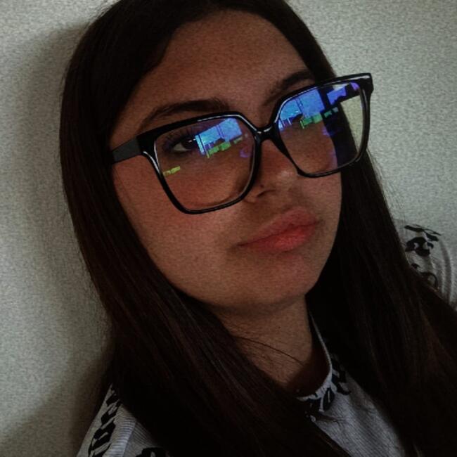 Babysitter in San Felice sul Panaro: CRYSTEL