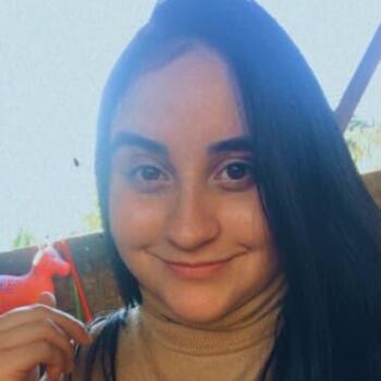 Emprego de babá em Porto Alegre: emprego de babá Tais
