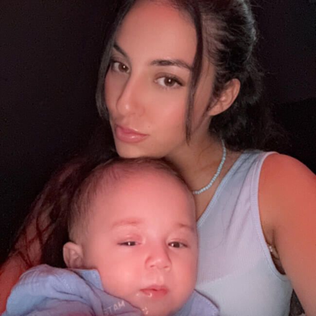 Job de garde d'enfants à Paray-Vieille-Poste: Amel