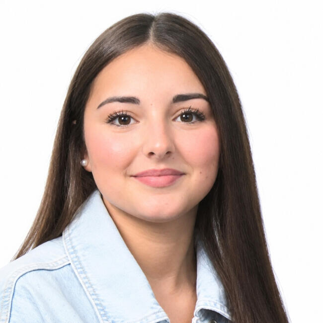 Baby-sitter à Lennik: Laura
