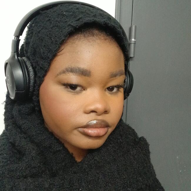 Babysitter in Gagny: Aïcha