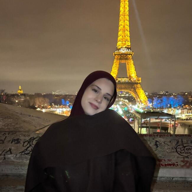 Babysitter in Laval: Angelina