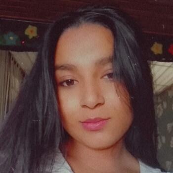 Babysitter in Curitiba: Yamim