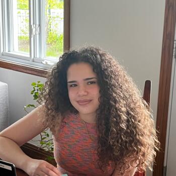 Babysitter in Longueuil: Salomé