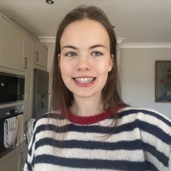 Babysitter in London: Amelia