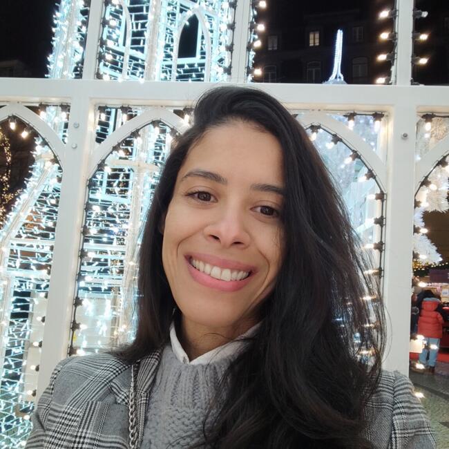 Babysitter in Simões Filho: Aires