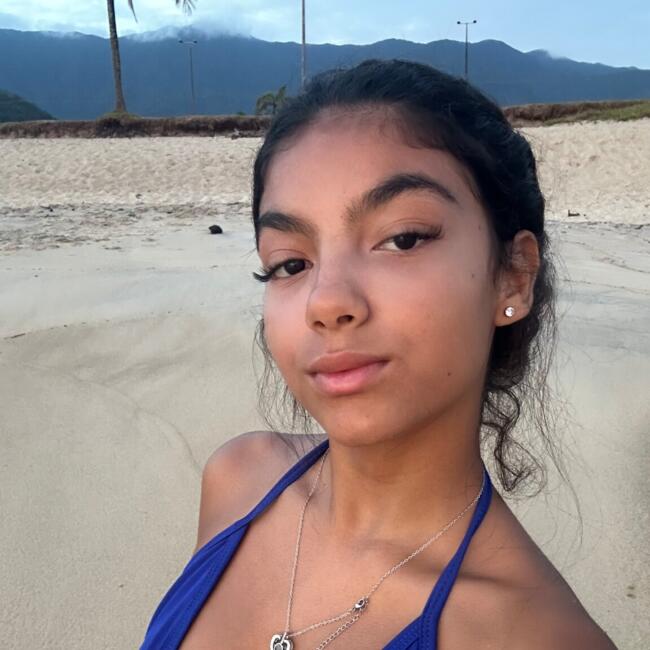 Babá em Caragua: Maria Eduarda