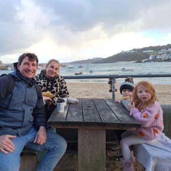 Babysitting job in Nottingham: babysitting job Chris