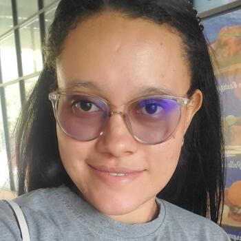 Babysitter in Panama City: Nanci
