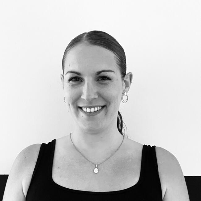 Babysitting job in Saint-Sauveur-des-Landes: Sarah