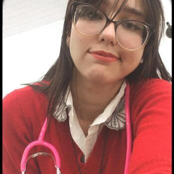 Babysitter Campo Grande: Fernanda