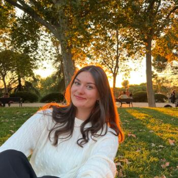 Babysitter in Ljubljana: Laura