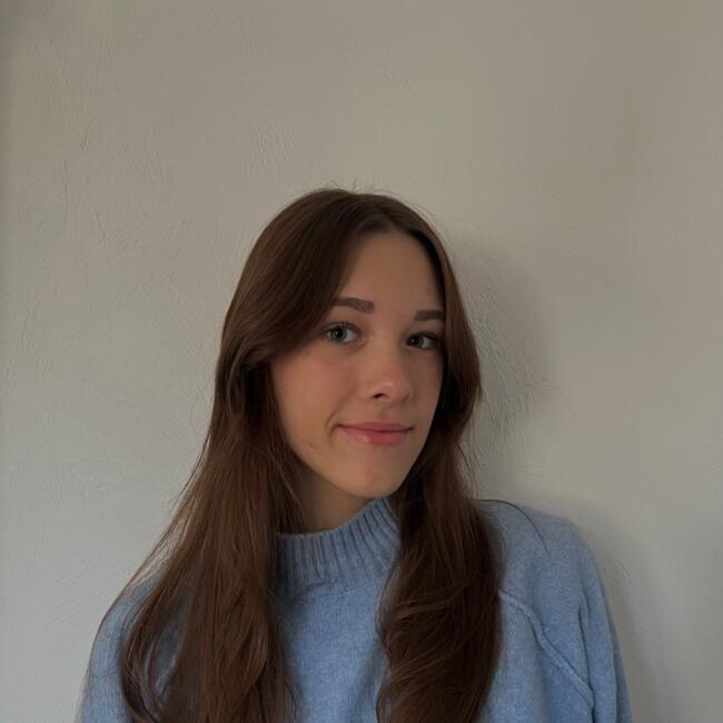 Babysitter in Hornaing: Emma