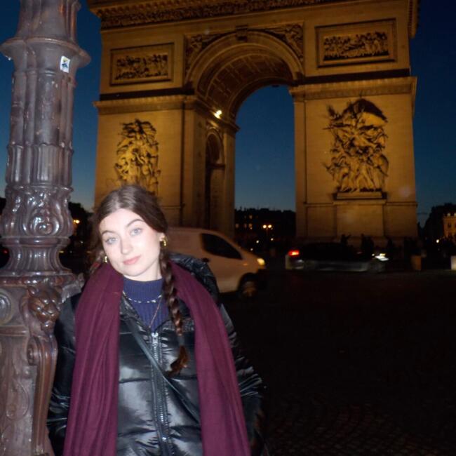 Babysitter in Seville: Marta