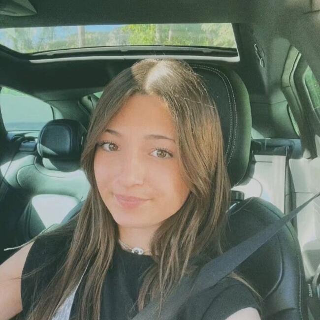 Babysitter in Saint-Bauzille-de-Putois: Lisa