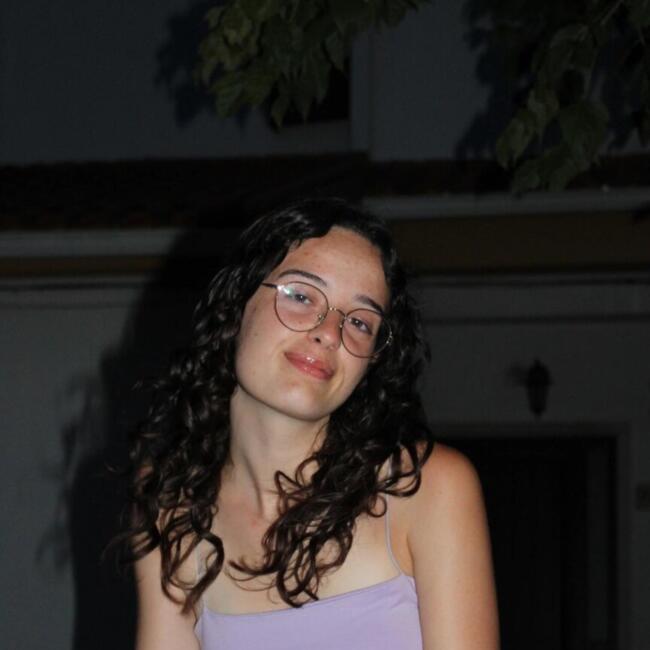 Babysitter in Coimbra: Carolina