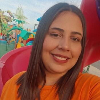 Babá em Manaus: Bruna