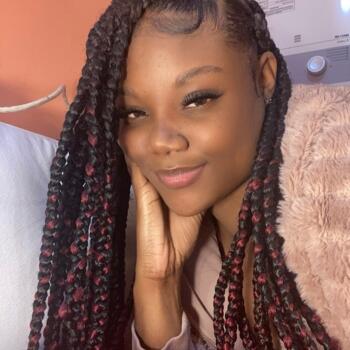 Niñera en La Pintana: Jenii