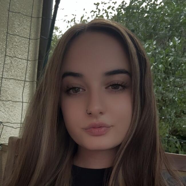 Babysitter in Bülach: Maria