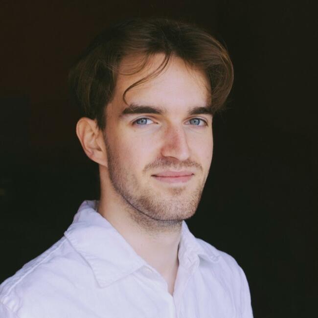 Babysitter in La Garenne-Colombes: Lewis