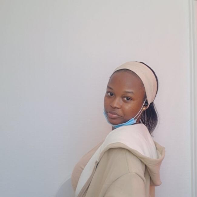 Babysitter in Ivry-sur-Seine: Parvite