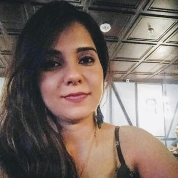 Chandīgarh (State of Haryāna) में बेबीसिटिंग की नौकरी: बेबीसिटिंग से जुड़े काम Nisha