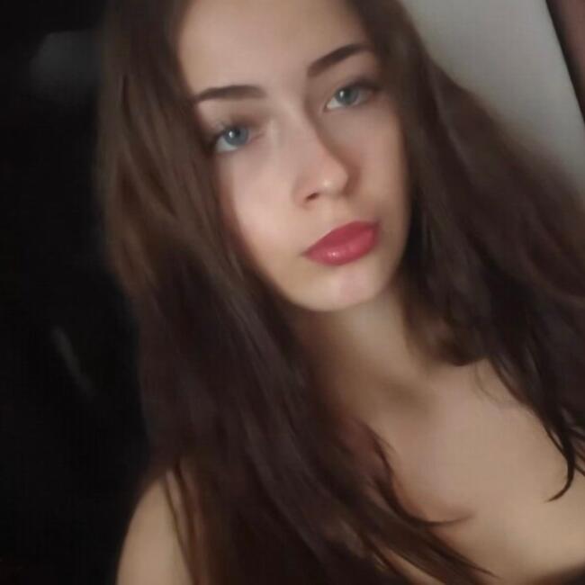 Babysitter in Hradec nad Moravicí: Karolína