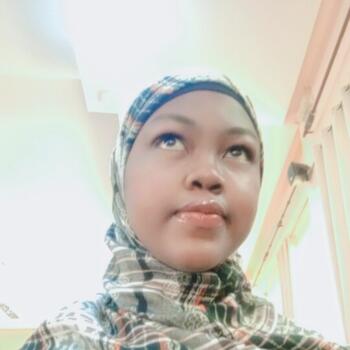 Babysitter in Casablanca: Jamila