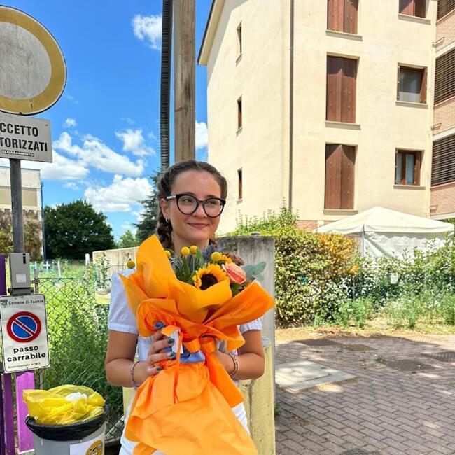 Tata a Massa Lombarda: Giulia