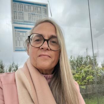 Babysitter in Coimbra: Mônica