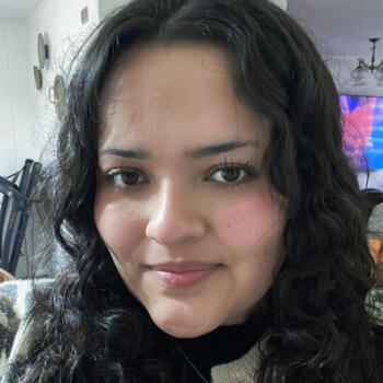 Babysitter in Port Montt: Antonia